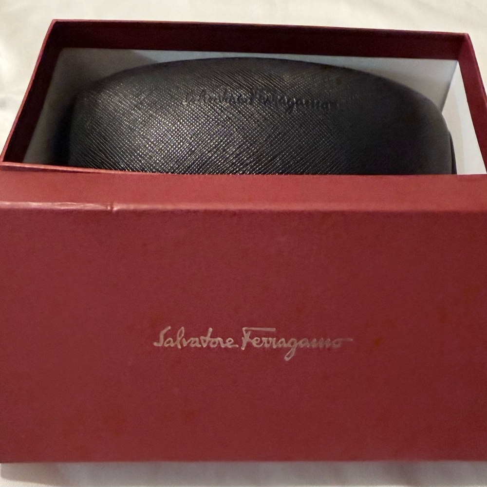 Salvatore Ferragamo Luxury Sunglasses SF642SR Made in Italy with Certificate - Picture 11 of 11